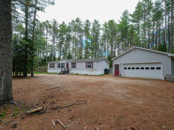16 Plains Road , Harrison, ME 04040
