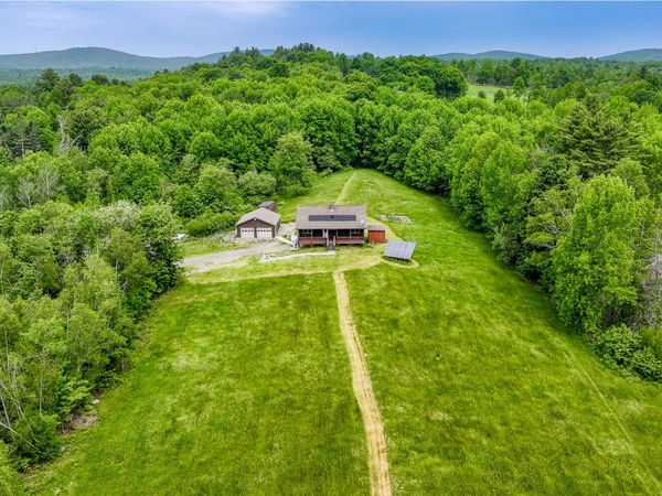 32 Penny Royal Lane, Jackson, ME 04921