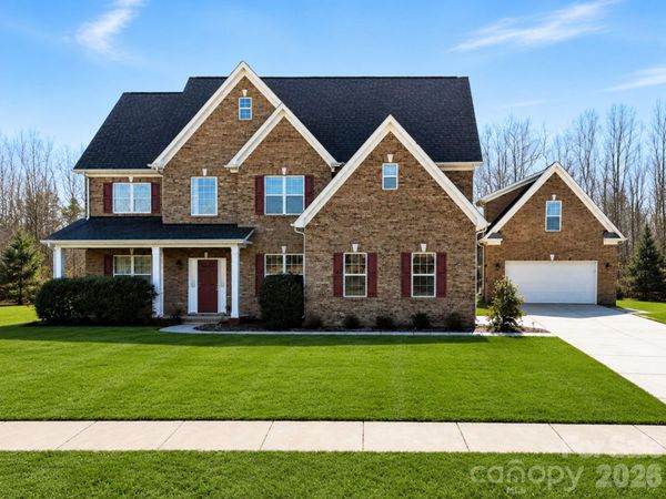 1008 Spring Rose Lane , Matthews, NC 28104