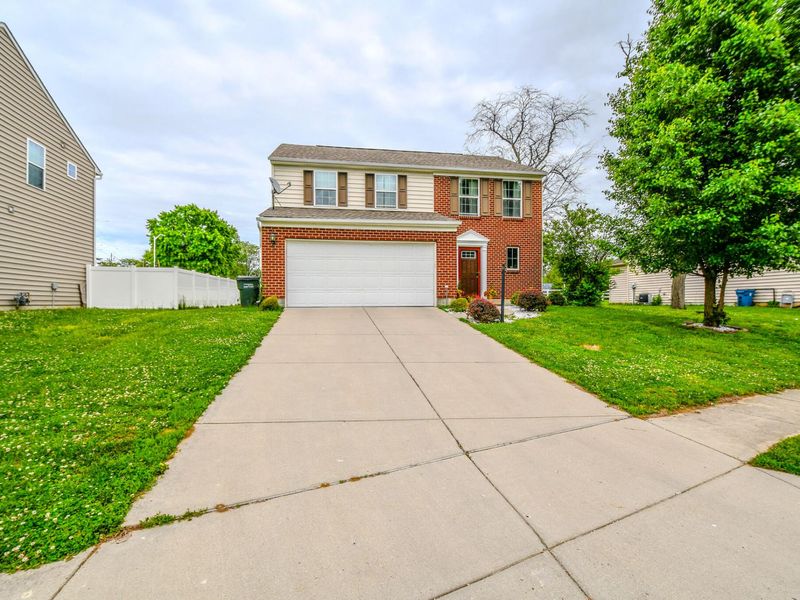 2111 Willow Oak Court, Dayton, OH 45439 Photo 2