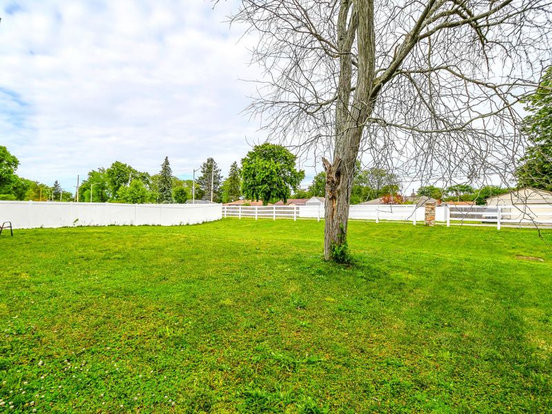 2111 Willow Oak Court, Dayton, OH 45439 Photo 32