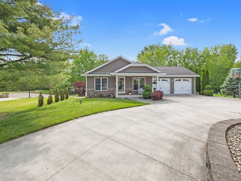 8599 King Avenue, Lakeview, OH 43331 Photo 2