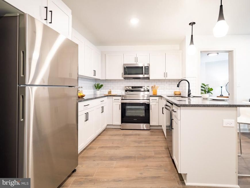 6808 Ridge Avenue, Unit 501, Philadelphia, PA 19128 Main Photo