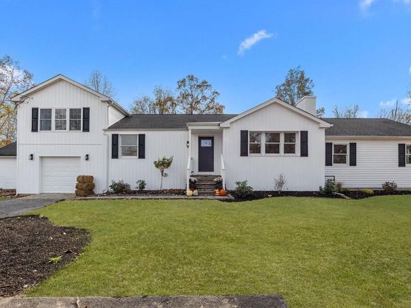 271 STOOPVILLE ROAD, NEWTOWN, PA 18940