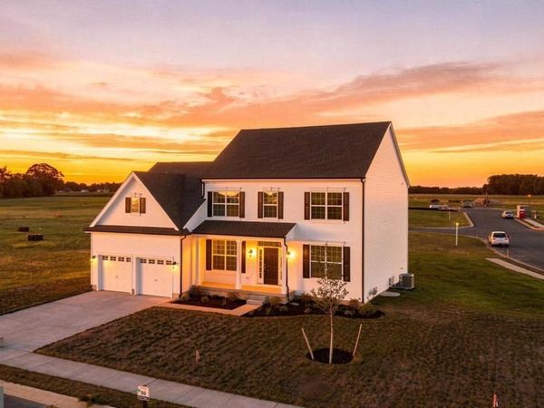20 CLIFF DRIVE, FELTON, DE 19943