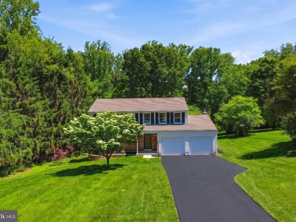 1527 EVERLEA ROAD , MARRIOTTSVILLE, MD 21104