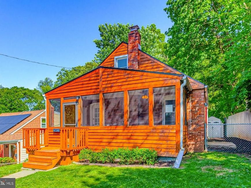 804 Wade Avenue, Rockville, MD 20851 Main Photo