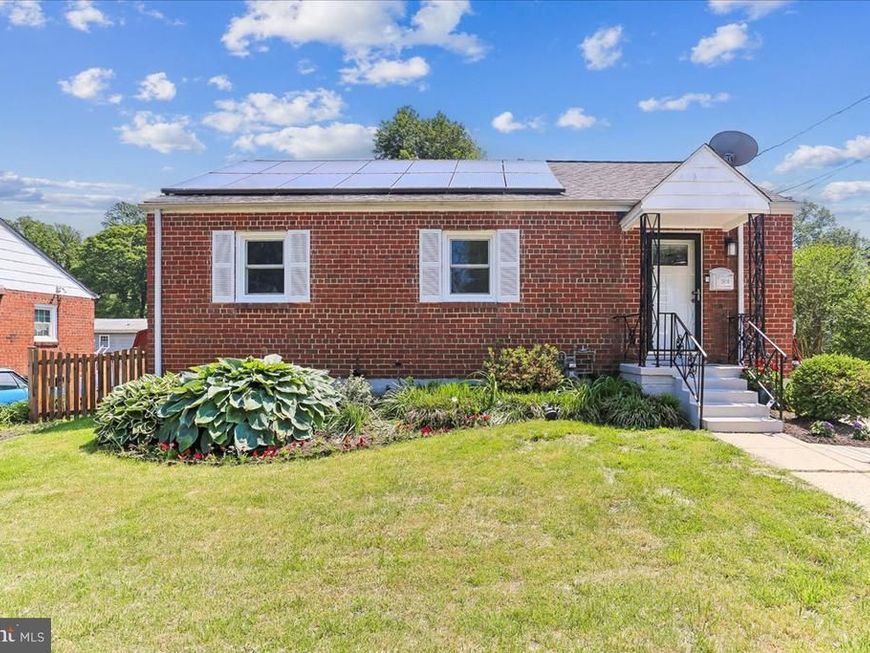 1504 Crest Road, Silver Spring, MD 20902 Main Photo