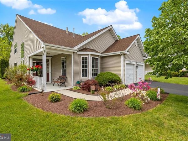 10 FITZGERALD LANE, COLUMBUS, NJ 08022