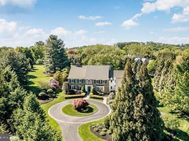 152 GRUBB ROAD, MALVERN, PA 19355