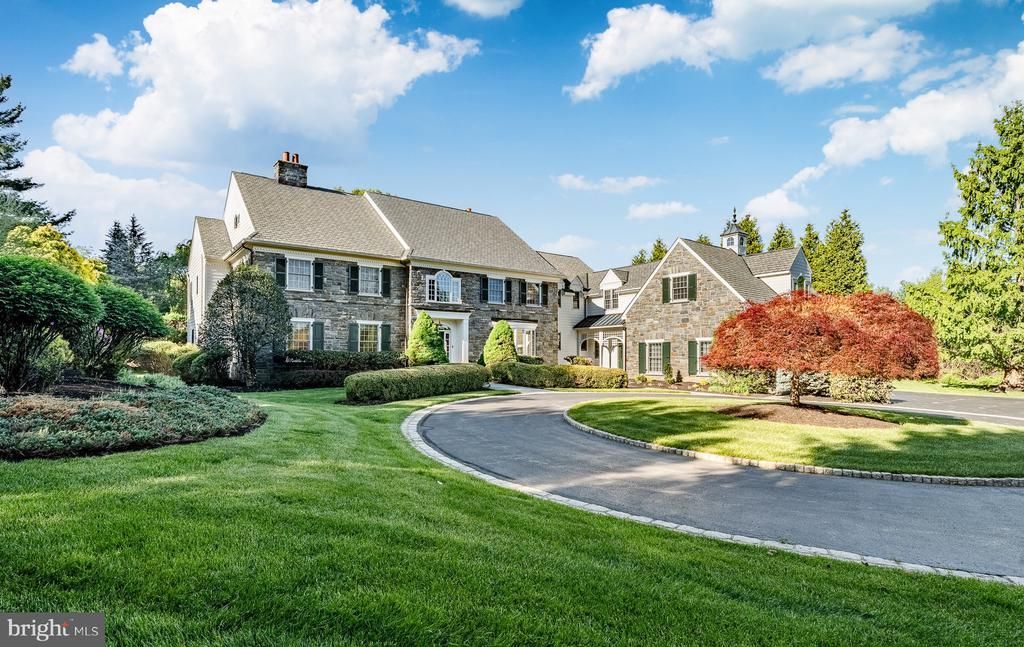 152 GRUBB ROAD , MALVERN, PA 19355