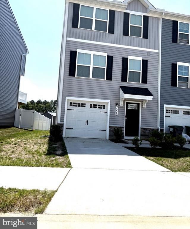 7224 Senate Way , Ruther Glen, VA 22546 Main Photo