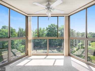 19385 CYPRESS RIDGE TERRACE, Unit 519, LEESBURG, VA 20176