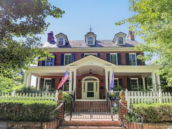 610 LEWIS STREET , FREDERICKSBURG, VA 22401
