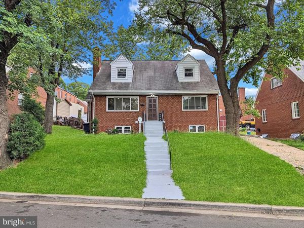 5603 NEWTON STREET, HYATTSVILLE, MD 20784