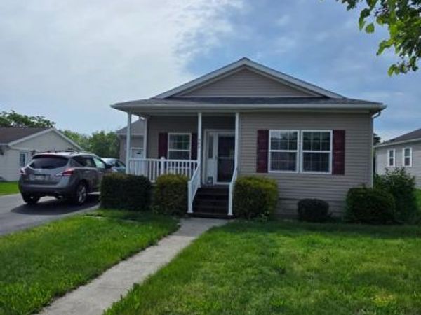 502 FALCON DRIVE , CARLISLE, PA 17013