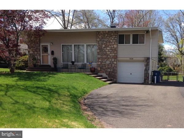 1036 NASH AVENUE, LANSDALE, PA 19446