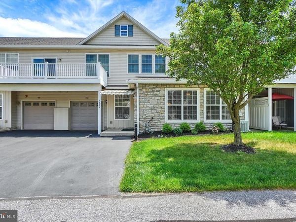1204 CRESTVIEW LANE, Unit 1204, STEWARTSTOWN, PA 17363