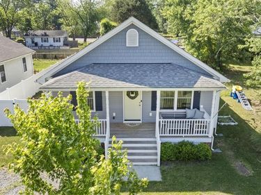 320 2ND STREET, COLONIAL BEACH, VA 22443