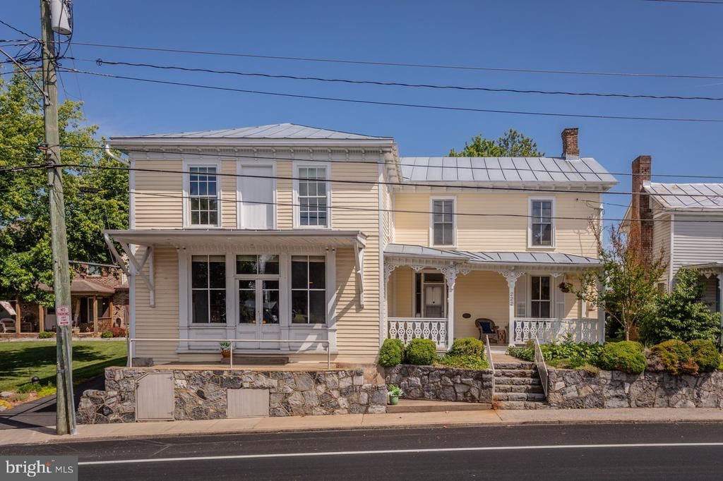 222 N MAIN STREET , MT CRAWFORD, VA 22841