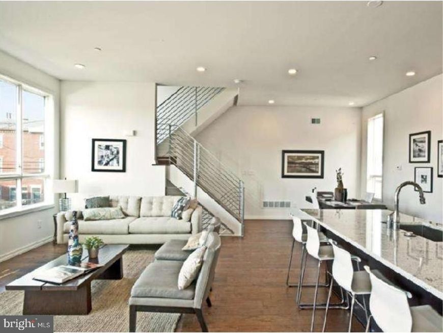 444 Fairmount Avenue, Unit B, Philadelphia, PA 19123 Main Photo