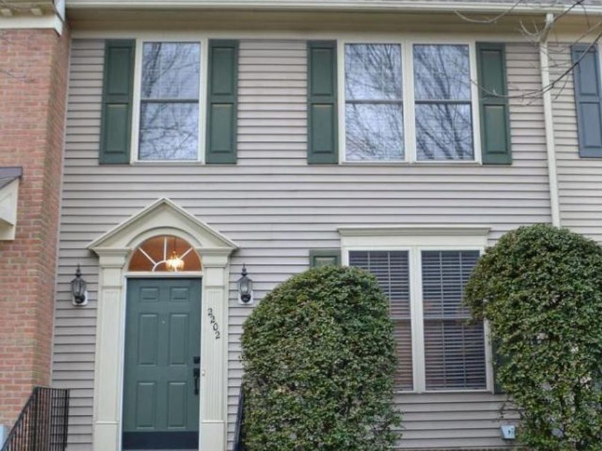 2202 Garden Lane, Frederick, MD 21701 Main Photo