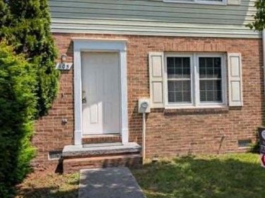105 EQUESTRIAN DRIVE , Unit 105, STEPHENS CITY, VA 22655