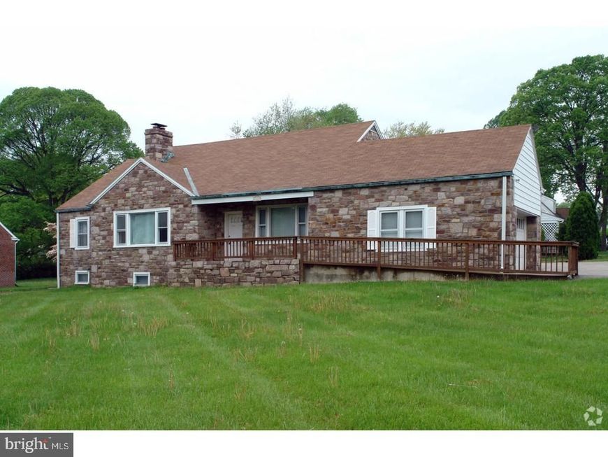 2111 Dekalb Pike, East Norriton, PA 19401 Main Photo