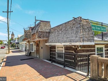 325 S MAIN STREET , WOODSTOCK, VA 22664