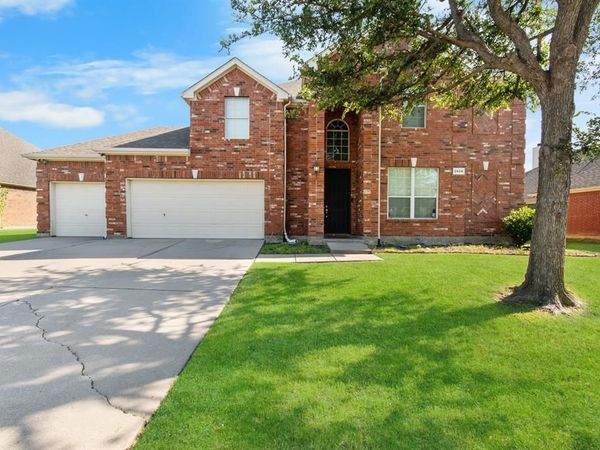 2404 Dawn Mist Drive, Little Elm, TX 75068