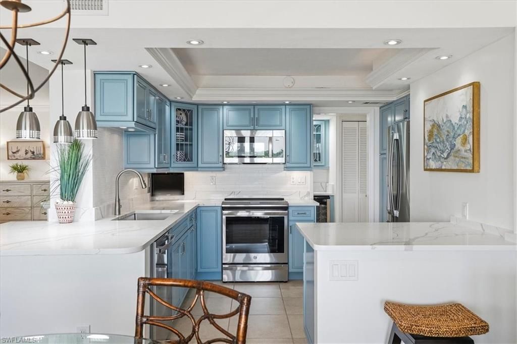 2400 Gulf Shore Blvd N, Unit 604, Naples, FL 34103 Photo