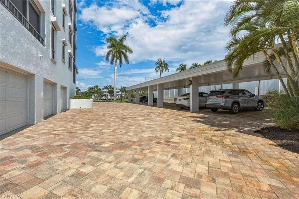 2400 Gulf Shore Blvd N, Unit 604, Naples, FL 34103 Photo