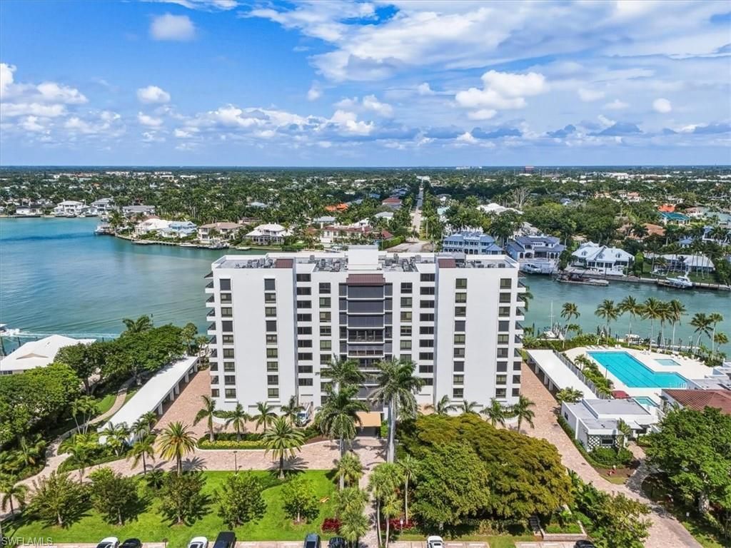 2400 Gulf Shore Blvd N, Unit 604, Naples, FL 34103 Photo