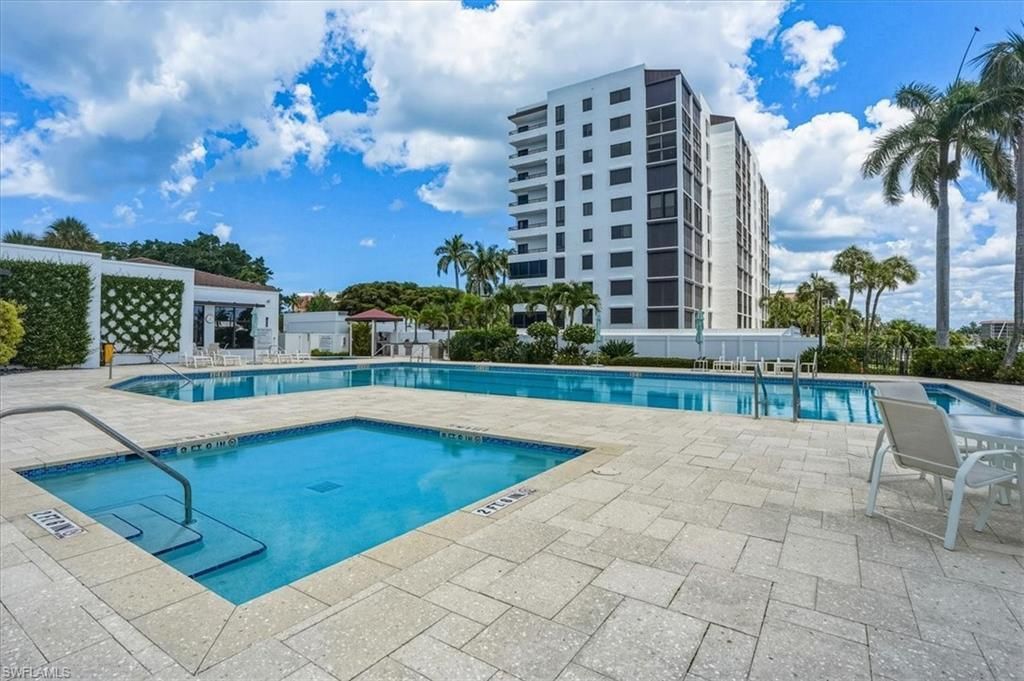 2400 Gulf Shore Blvd N, Unit 604, Naples, FL 34103 Photo