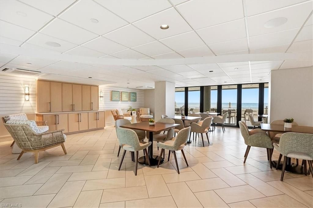 2400 Gulf Shore Blvd N, Unit 604, Naples, FL 34103 Photo