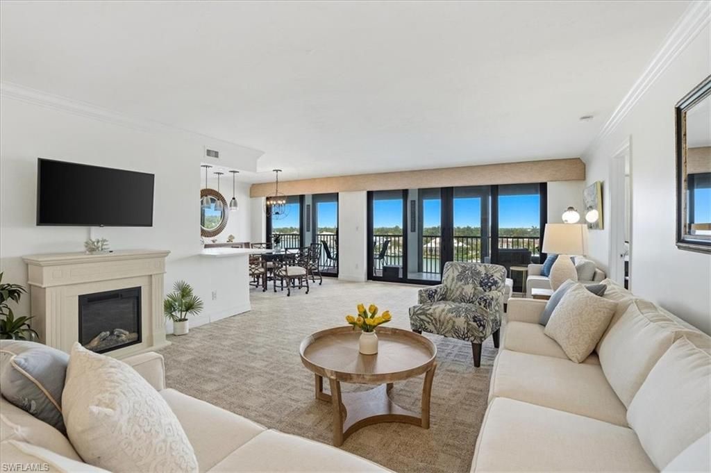 2400 Gulf Shore Blvd N, Unit 604, Naples, FL 34103 Photo