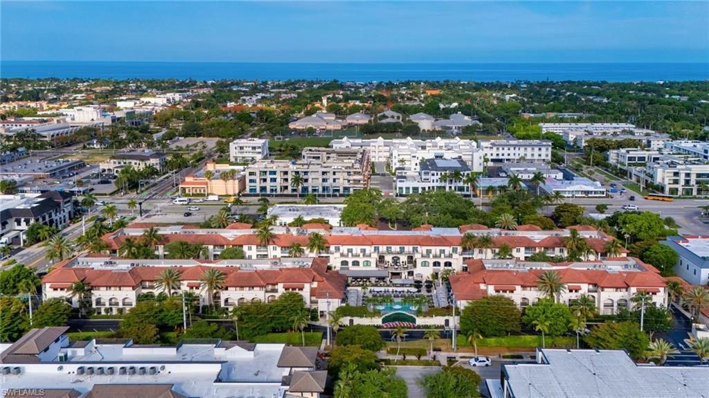 221 9th St S, Unit 123, Naples, FL 34102 Photo