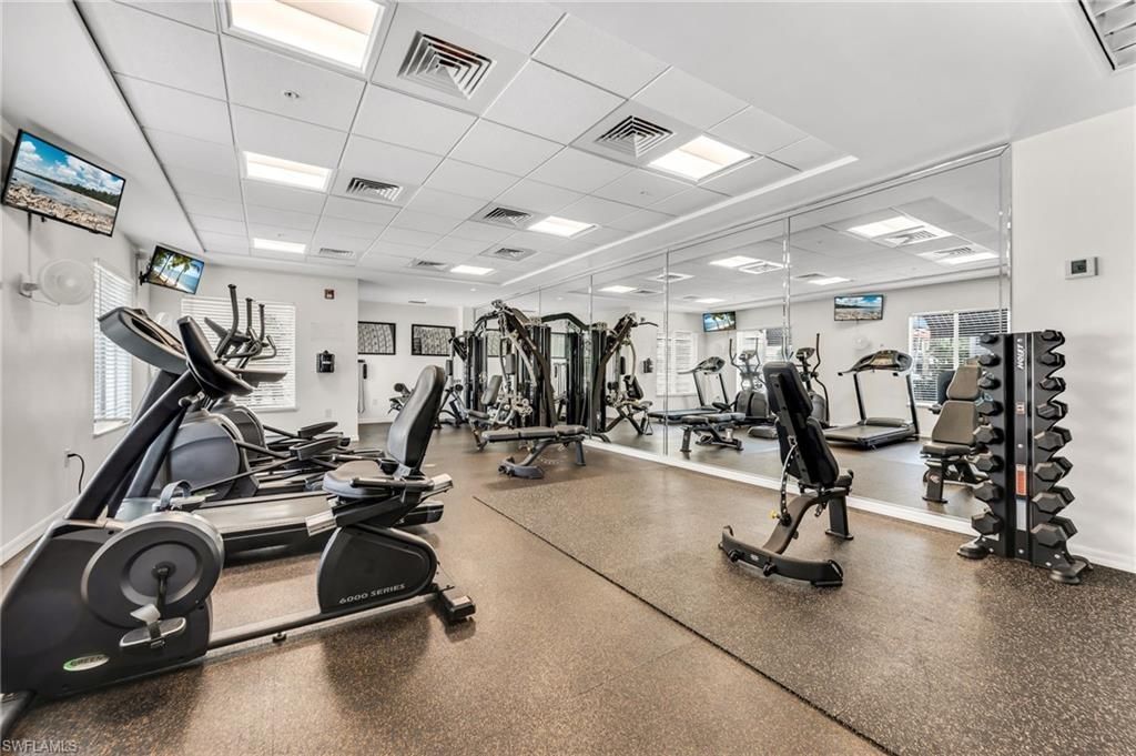 221 9th St S, Unit 123, Naples, FL 34102 Photo