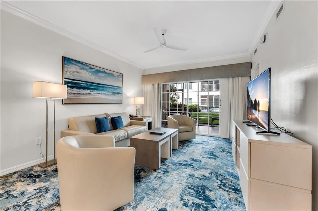 221 9th St S, Unit 123, Naples, FL 34102 Photo