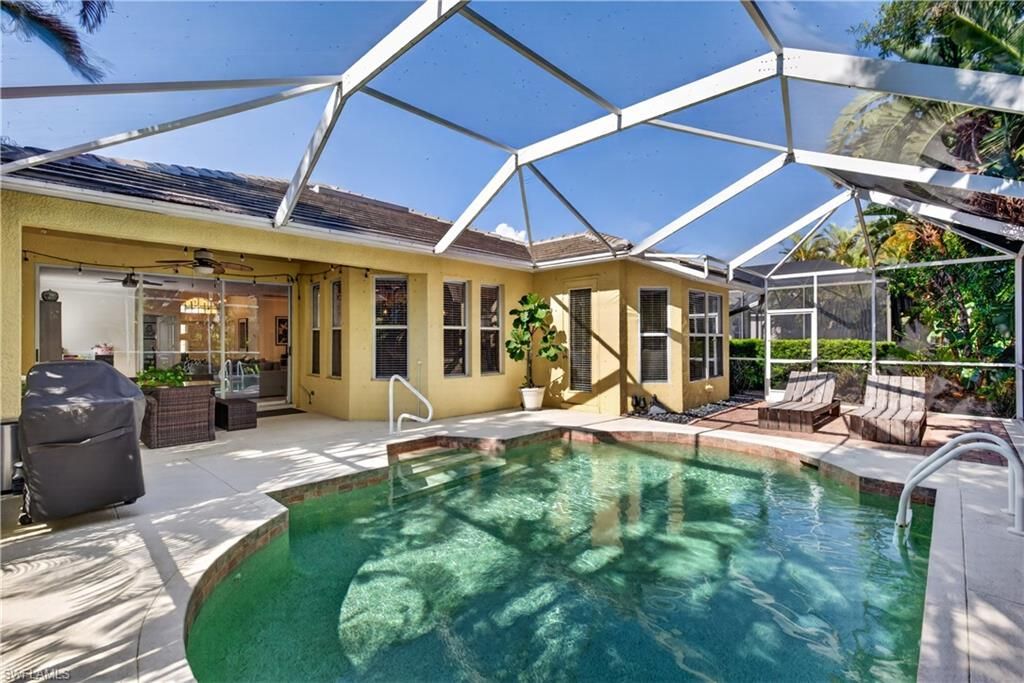 9863 Colonial Walk N, Estero, FL 33928 Photo