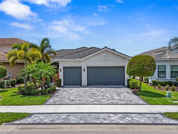 4715 Kensington CIR , NAPLES, FL 34119