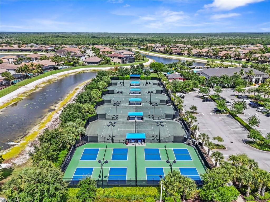 4715 Kensington Cir, Naples, FL 34119 Photo
