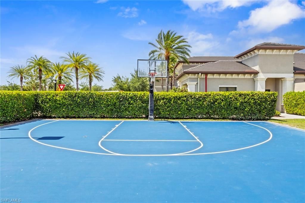 4715 Kensington Cir, Naples, FL 34119 Photo