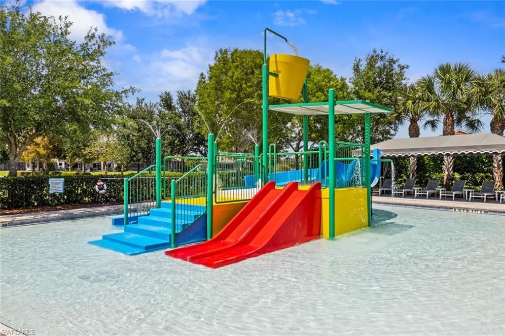 4715 Kensington Cir, Naples, FL 34119 Photo