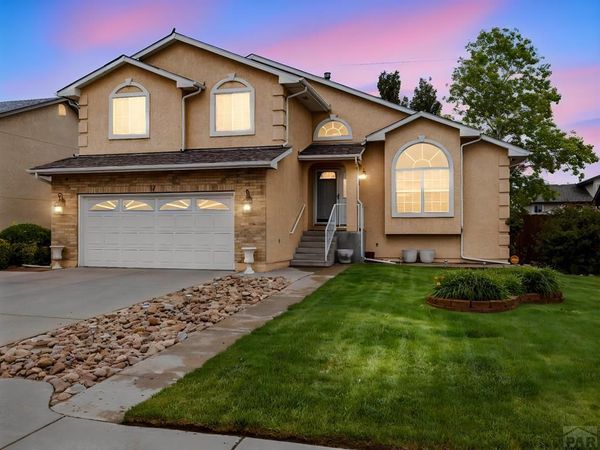 17 Trent Court, Pueblo, CO 81005