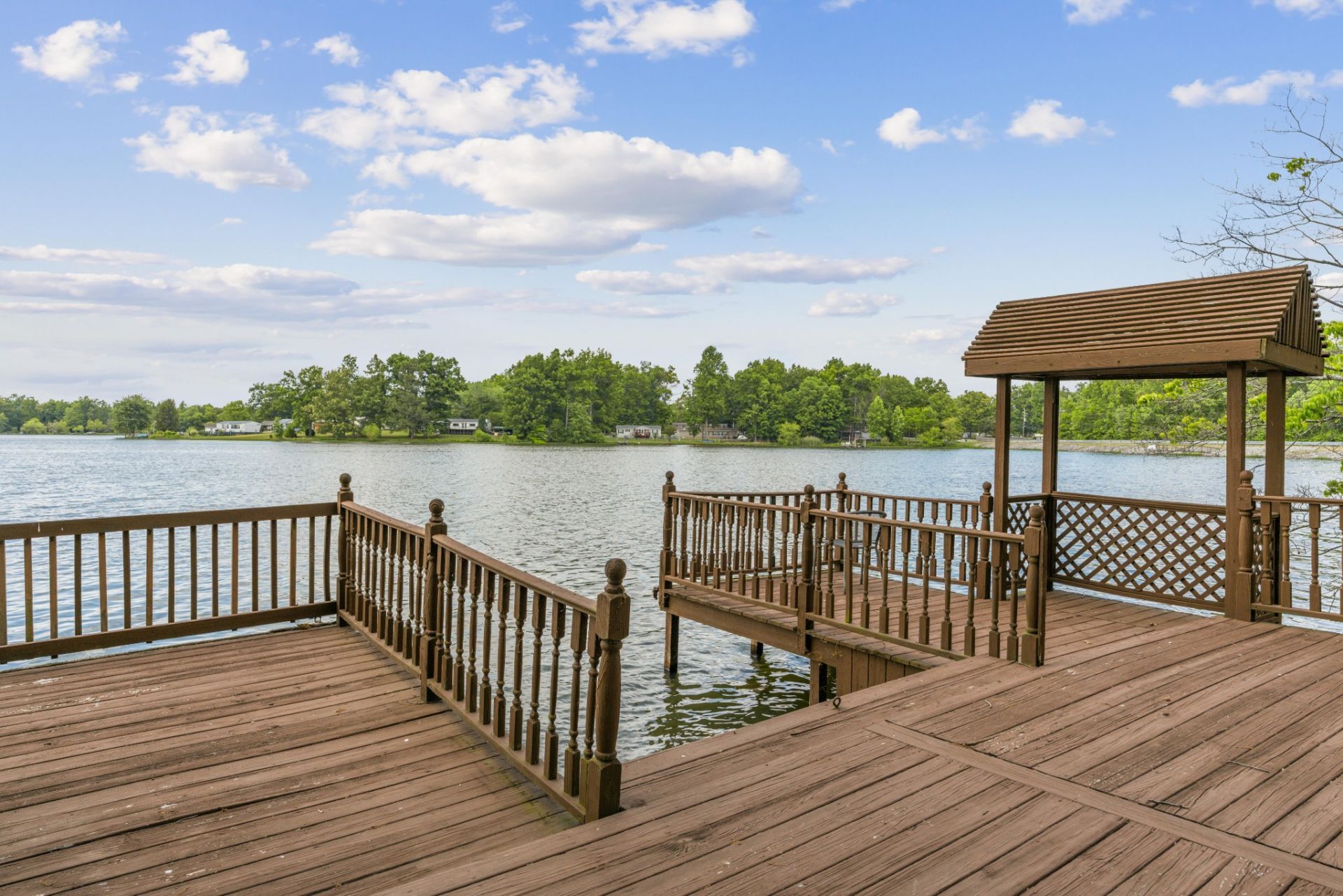 46 Lakeshore Dr , Beechgrove, TN 37018 Main Photo