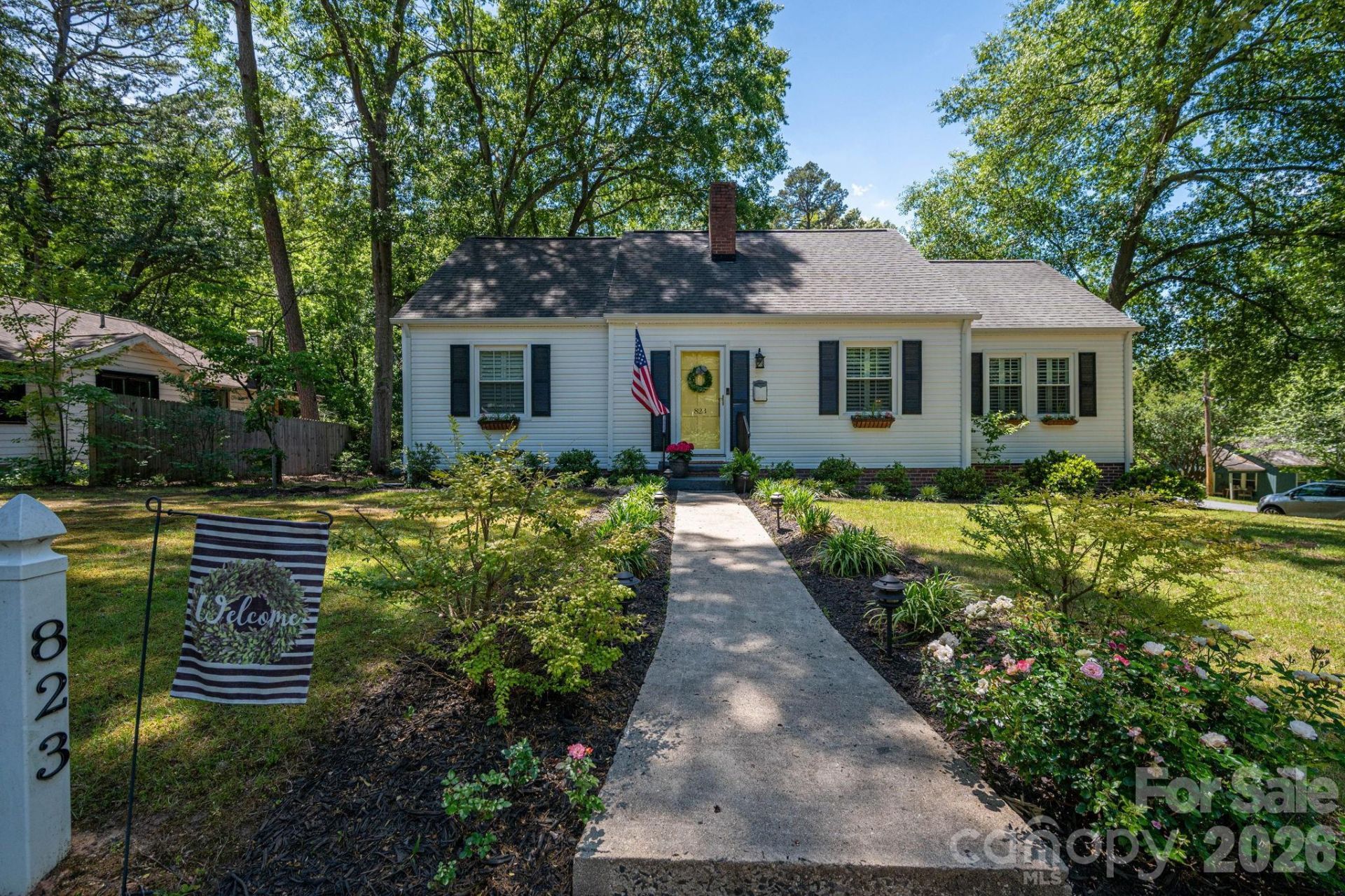 823 N Laurel Street , Lincolnton, NC 28092 Main Photo