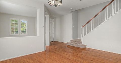 2911 Macon Dr, Sacramento, CA 95835 Photo