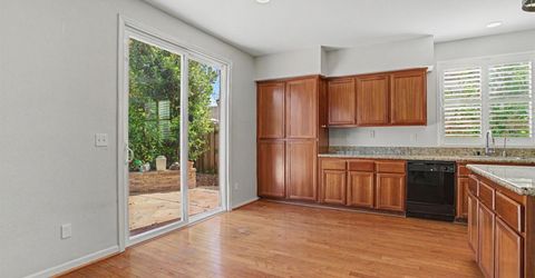 2911 Macon Dr, Sacramento, CA 95835 Photo