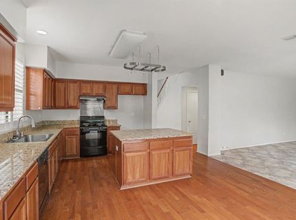 2911 Macon Dr, Sacramento, CA 95835 Photo